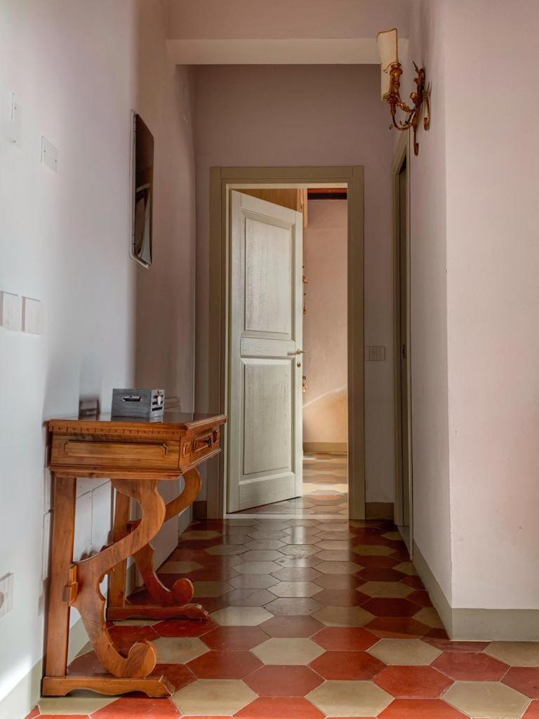 House With A View In Tuscany San Gusme Exterior photo