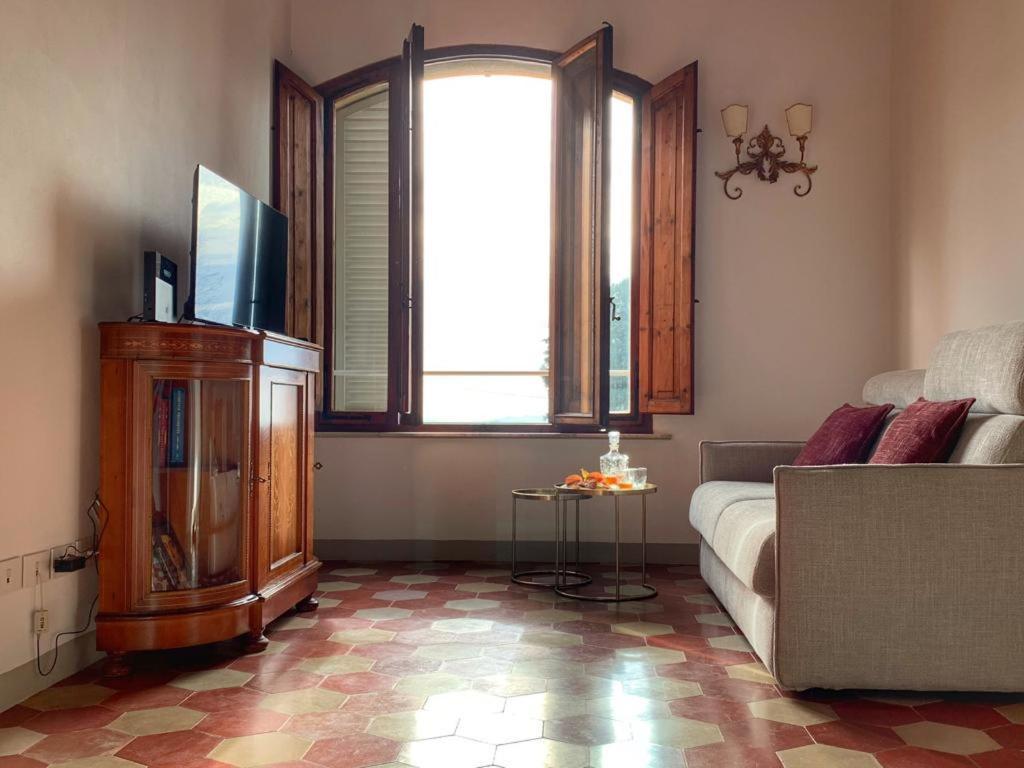 House With A View In Tuscany San Gusme Exterior photo
