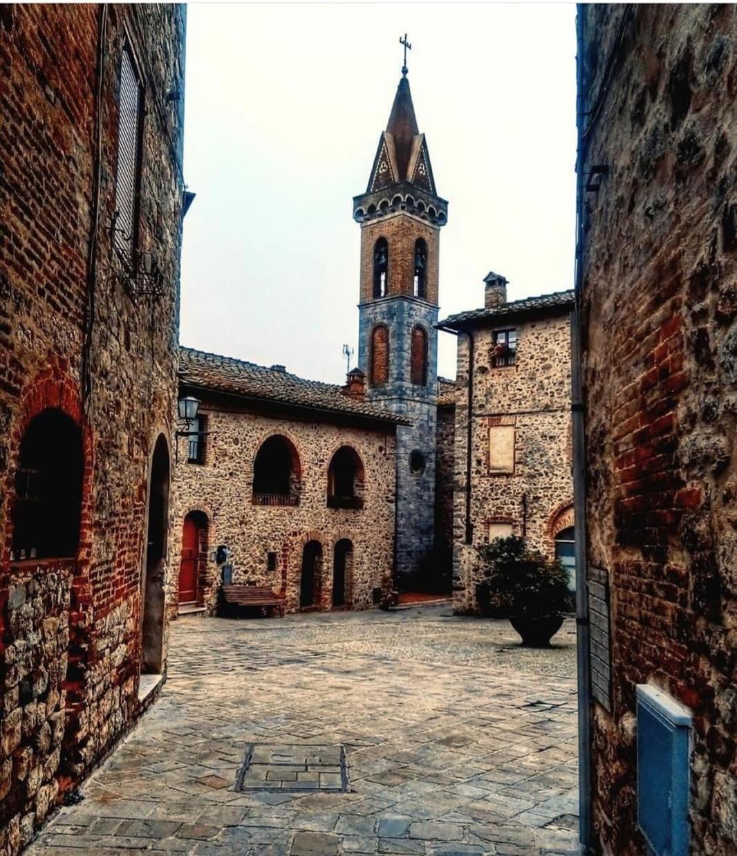 House With A View In Tuscany San Gusme Exterior photo